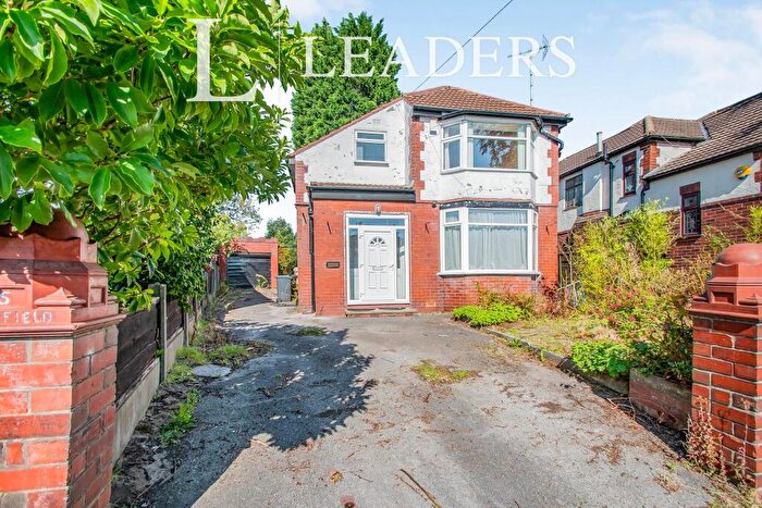 4 Bedroom Detached House To Rent In Links Crescent, Prestwich, M25
