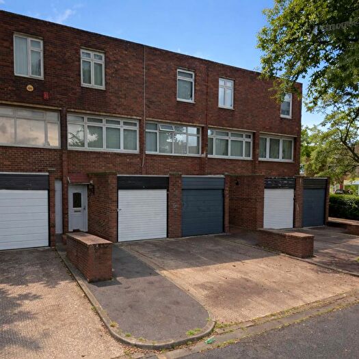 3 Bedroom Terraced House To Rent In Owen Close, London, SE28