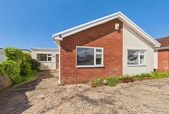 4 Bedroom Detached Bungalow For Sale In Lundy Close, Nottage, Porthcawl, CF36