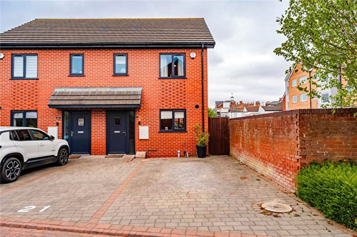 3 Bedroom Semi-Detached House For Sale In Winter Gardens Close, Cleethorpes, Lincolnshire, DN35