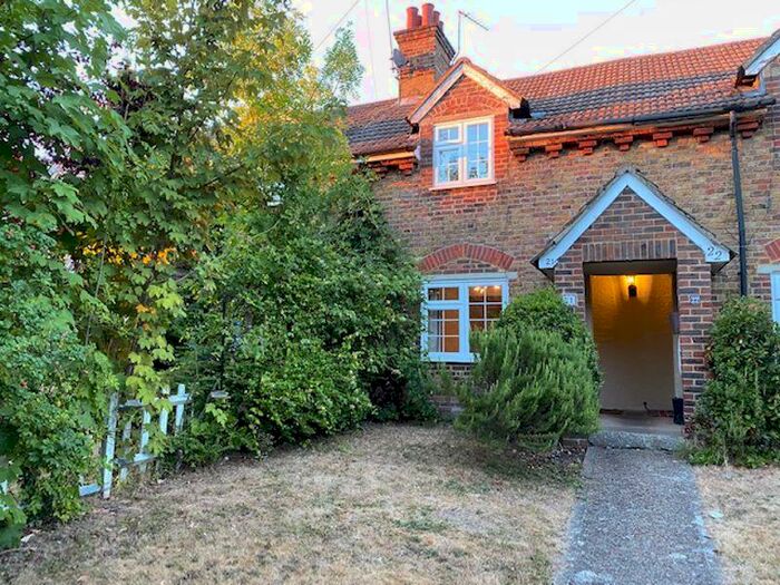 2 Bedroom Terraced House To Rent In Victoria Road, Knaphill, GU21