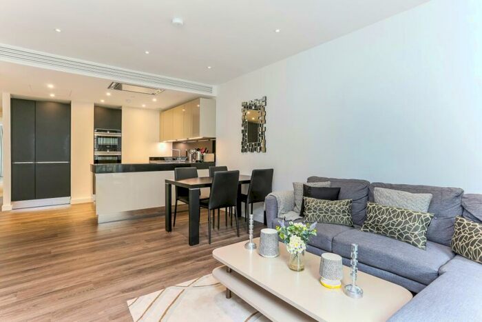 2 Bedroom Apartment To Rent In Alie Street London, E1