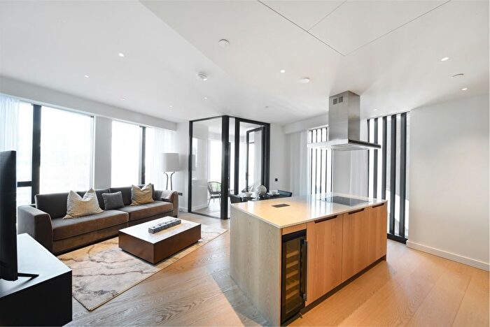 2 Bedroom Flat To Rent In River Park Tower, London, SW8
