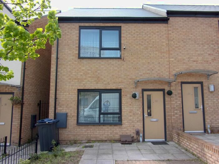 3 Bedroom Semi-Detached House To Rent In Alma Street North, Birmingham, B19