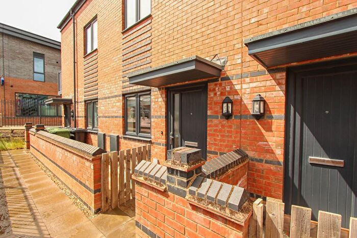 1 Bedroom Flat For Sale In Juniper Grove, Wellingborough, NN8