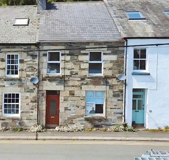 3 Bedroom Terraced House For Sale In Old Exeter Road, Tavistock, PL19