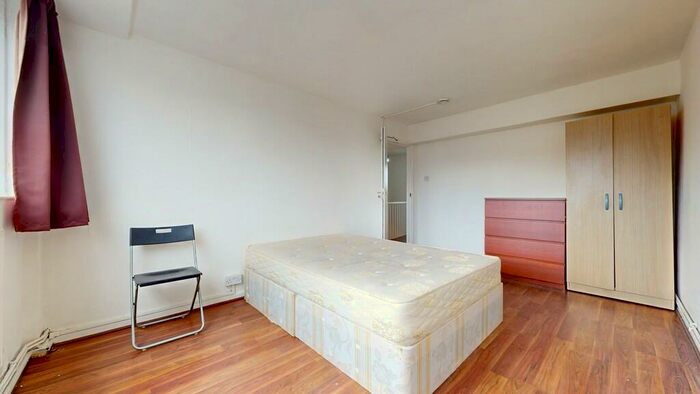 4 Bedroom Flat To Rent In Usk St, Bethnal Green, E2