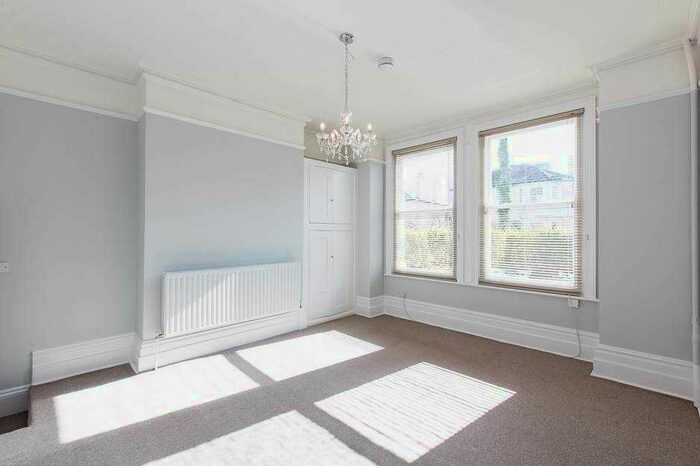 1 Bedroom Flat To Rent In St. James Road, Tunbridge Wells, TN1