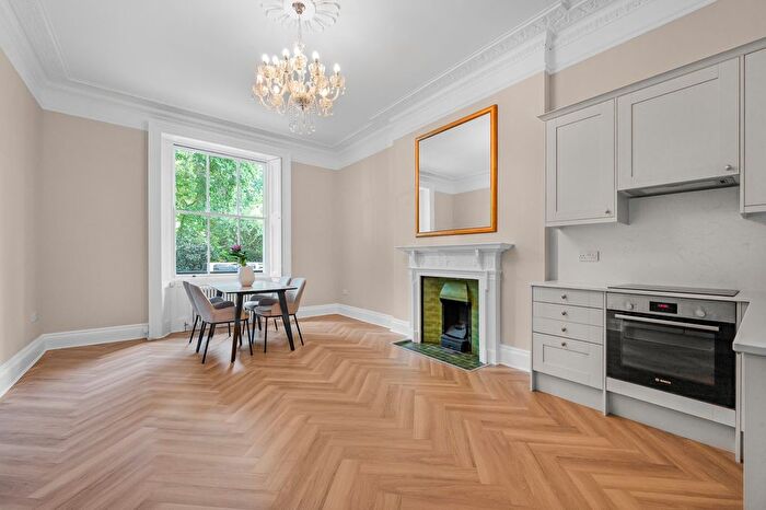 2 Bedroom Flat For Sale In Eccleston Square, Westminster, SW1V
