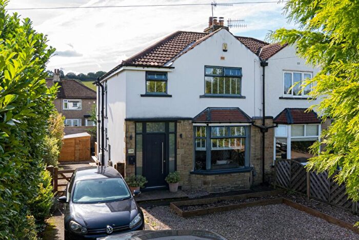 3 Bedroom Semi-Detached House For Sale In Carr Road, Calverley, Pudsey, West Yorkshire, LS28