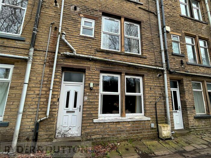 1 Bedroom Terraced House To Rent In Stoney Royd Terrace, Halifax, West Yorkshire, HX3