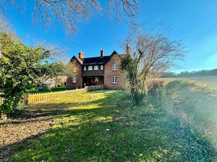 2 Bedroom Semi-Detached House To Rent In Newmarket Road, Royston, SG8