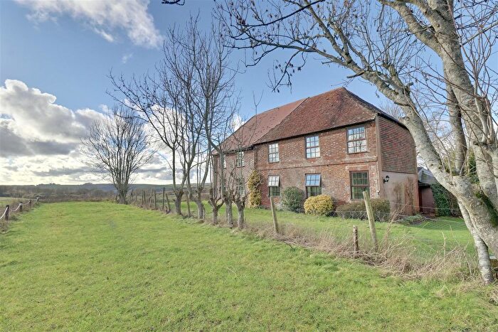 6 Bedroom Detached House To Rent In Compton, Chichester, PO18