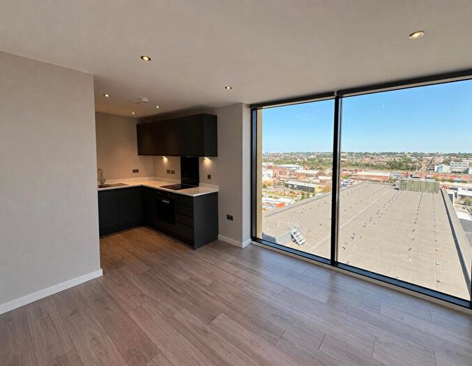 1 Bedroom Apartment To Rent In Park Central, Jesse Hartley Way, Liverpool, L3