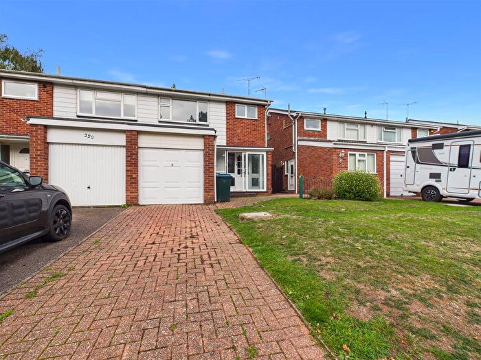 3 Bedroom Semi-Detached House To Rent In Dorchester Way, Coventry, CV2