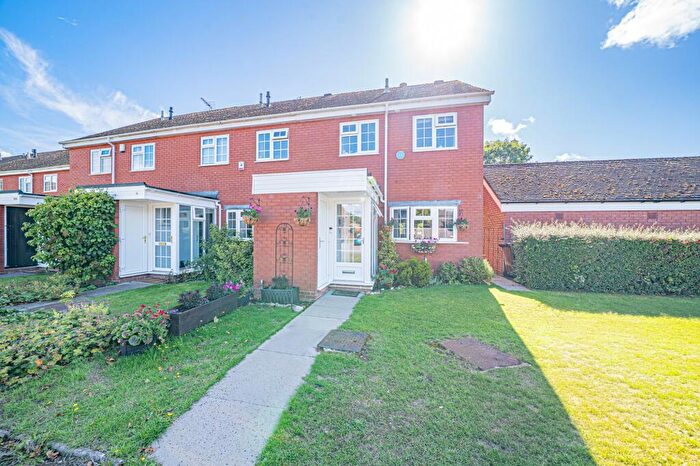 2 Bedroom End Of Terrace House For Sale In Cook Close, Knowle, B93