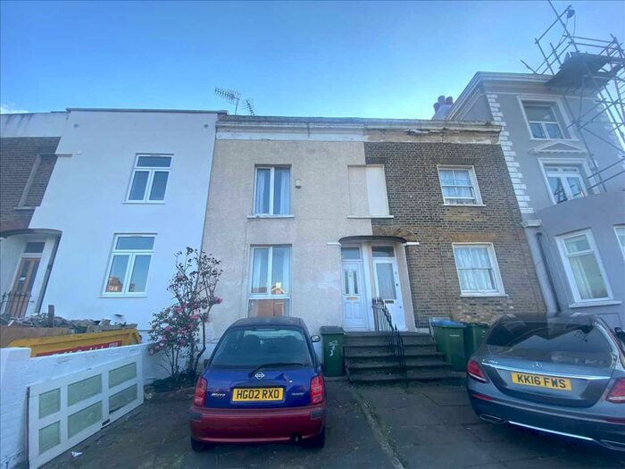 3 Bedroom Terraced House To Rent In Conduit Road, Woolwich, SE18