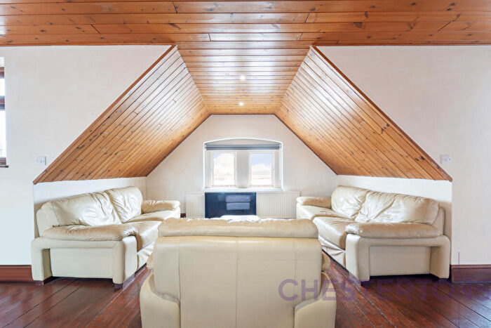 3 Bedroom Flat To Rent In Cold Harbour, Blackwall, E14