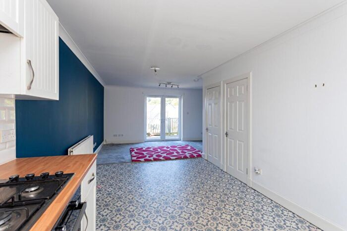 3 Bedroom End Of Terrace House For Sale In East Brae, East Wemyss, KY1