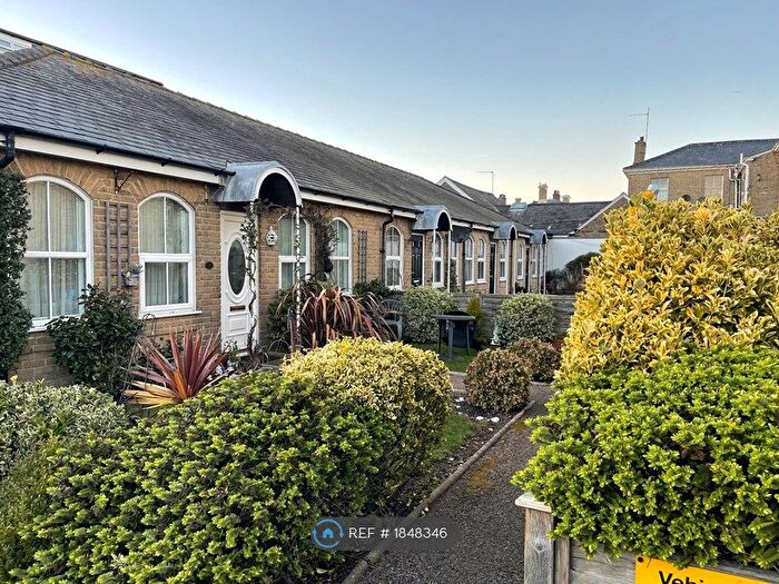 1 Bedroom Bungalow To Rent In Queen Elizabeth Court, Great Yarmouth, NR30