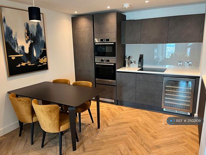 2 Bedroom Flat To Rent In Elizabeth Tower, Manchester, M15