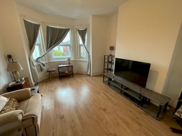 1 Bedroom Flat To Rent In Shirley Road, Shirley, Southampton, SO15