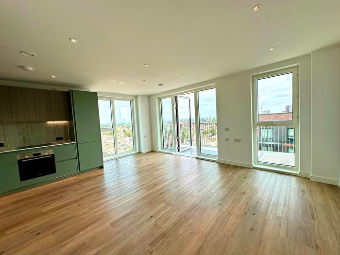 2 Bedroom Flat For Sale In The Green Quarter, UB1