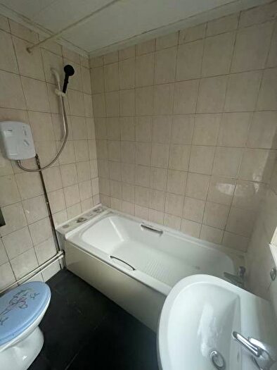 1 Bedroom Flat To Rent In Flat, Stoke Row, Coventry, CV2