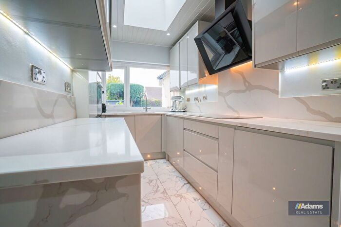 3 Bedroom Bungalow For Sale In Woburn Drive, Cronton, Widnes, WA8