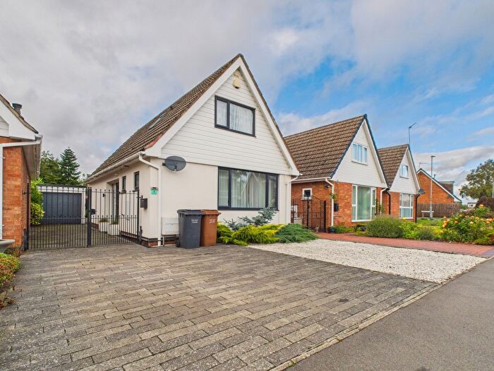 2 Bedroom Chalet For Sale In Cox Drive, Bottesford, Nottingham, Nottinghamshire, NG13