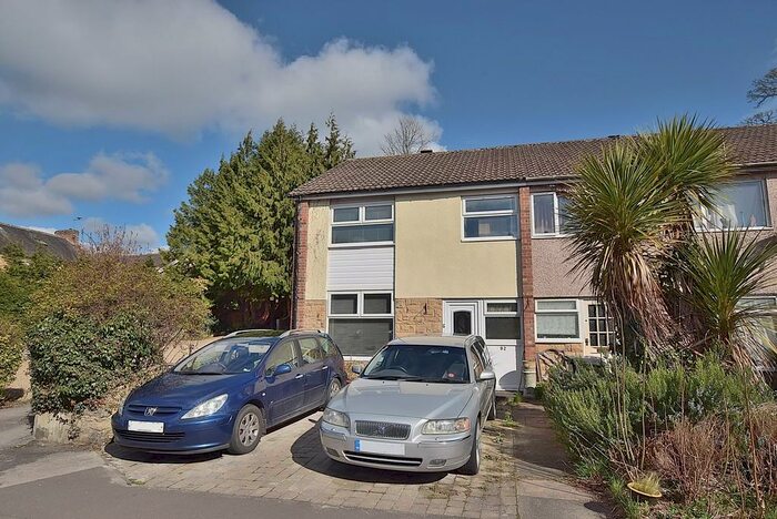 3 Bedroom Semi-Detached House For Sale In Whitcliffe Grange, Richmond, DL10