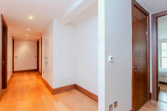 4 Bedroom Flat To Rent In Flat Parkview Residence, Baker Street, London, NW1