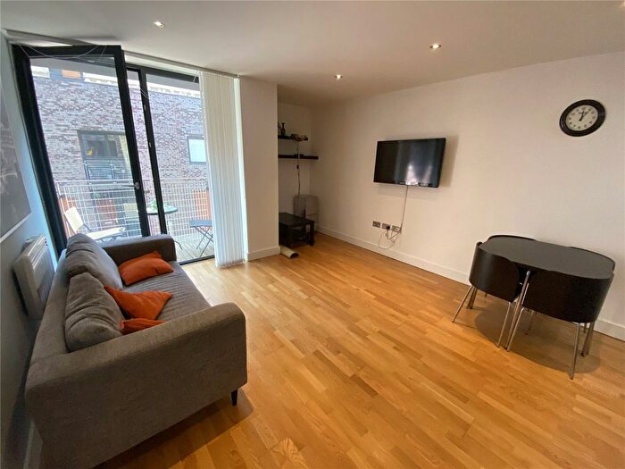 2 Bedroom Flat To Rent In The Mews, Advent Way, Manchester, M4