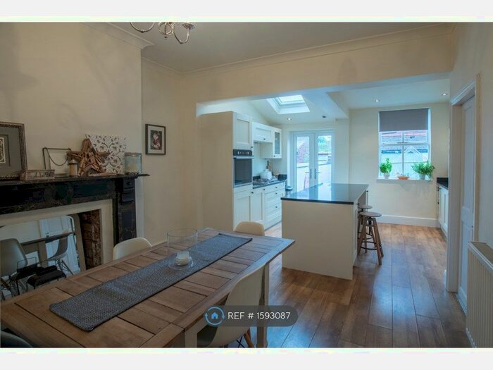 3 Bedroom Terraced House To Rent In Davenport Road, Stockport, SK7