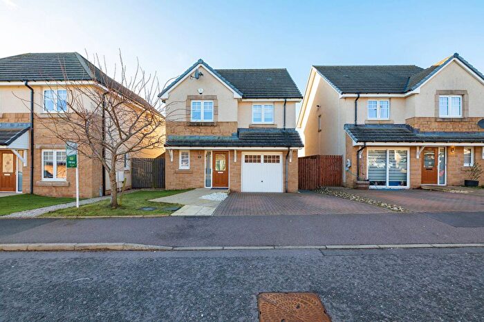 4 Bedroom Detached House For Sale In Burnland View, Elrick, Aberdeenshire, AB32