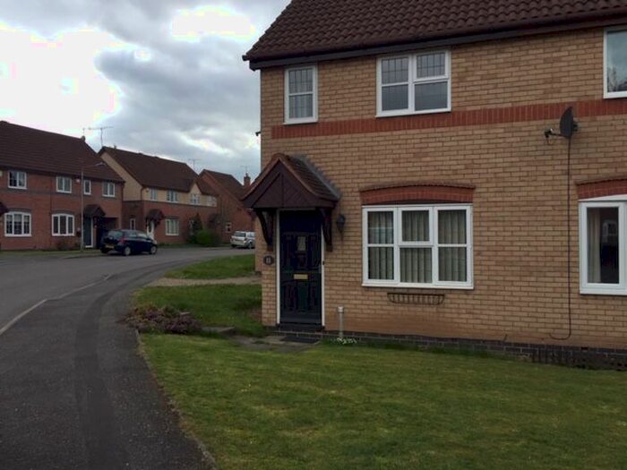 2 Bedroom Semi-Detached House To Rent In Manor Close, Worksop, S80