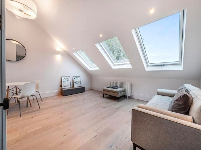 Property To Rent In Earlsfield Road, London, SW18