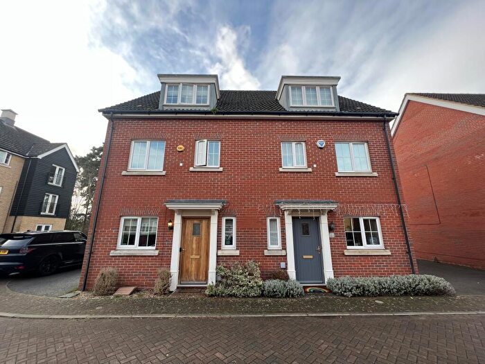 4 Bedroom Semi Detached House To Rent In Thyme Close, Red Lodge, IP28