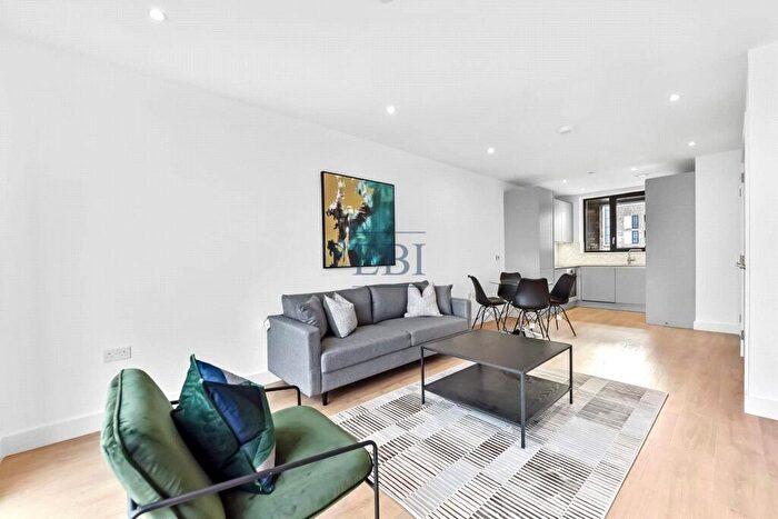 1 Bedroom Apartment For Sale In Dress Makers House, Blair Street, Aberfeldy Village, E14