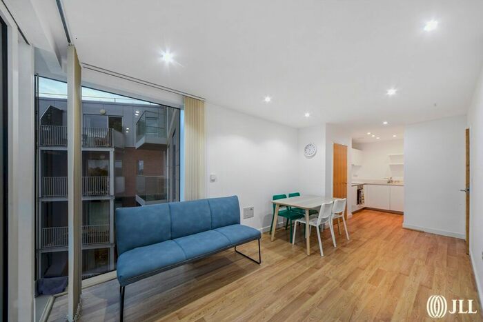 1 Bedroom Flat To Rent In Goodchild Road, London, N4