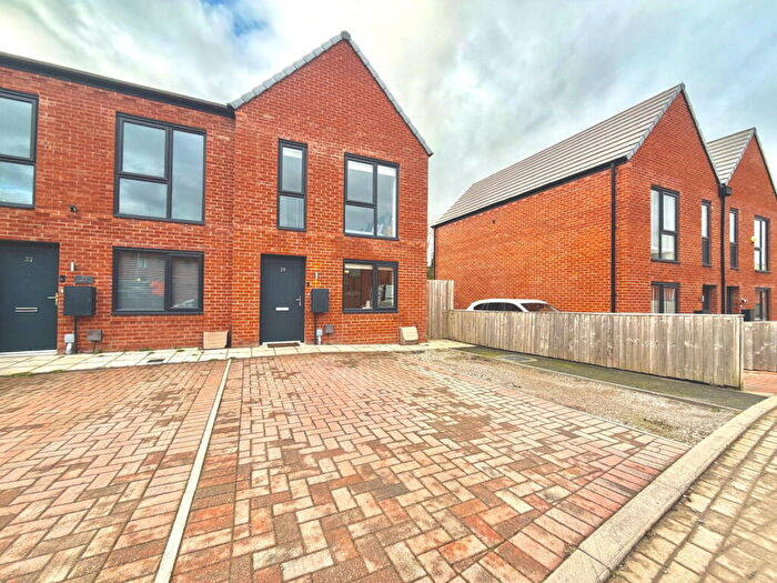 2 Bedroom End Of Terrace House For Sale In Offerton, Stockport, SK2