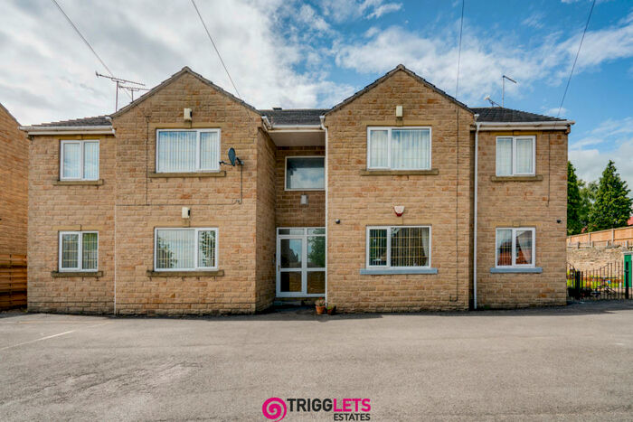 2 Bedroom Apartment To Rent In Old School Close, Hoyland, S74