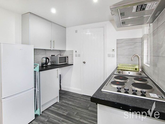 Studio To Rent In Rushdene Crescent, Northolt, Middlesex, UB5