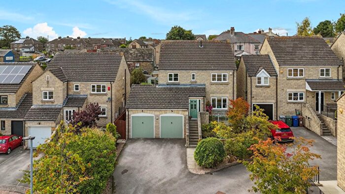 4 Bedroom Detached House For Sale In Hollin Moor View, Thurgoland, Sheffield, S35