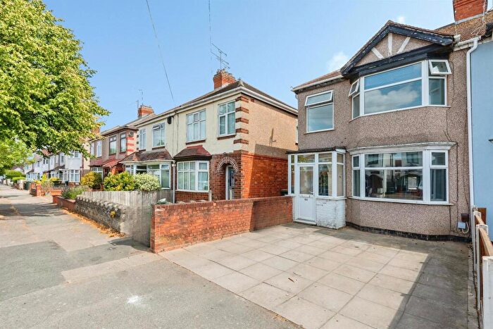 3 Bedroom End Of Terrace House For Sale In Oldham Avenue, Coventry, CV2