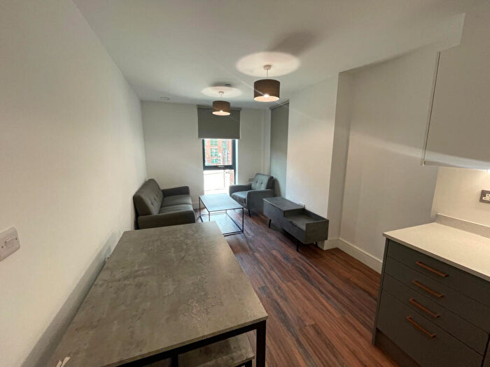 2 Bedroom Apartment To Rent In Chatham Street, Sheffield, South Yorkshire, S3