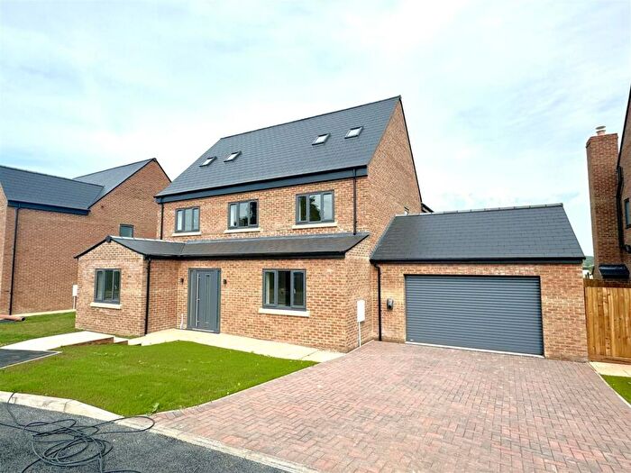 5 Bedroom Detached House For Sale In Crimperland Close, Minsterworth, GL2
