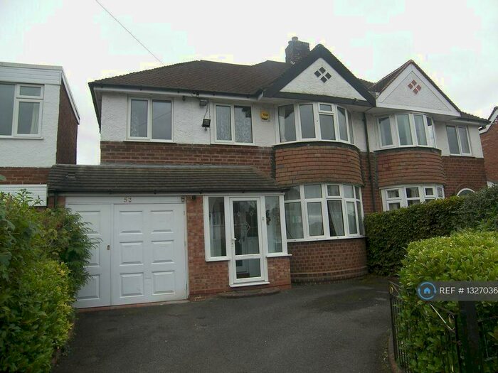 4 Bedroom Semi-Detached House To Rent In Kimberley Road, Solihull, B92