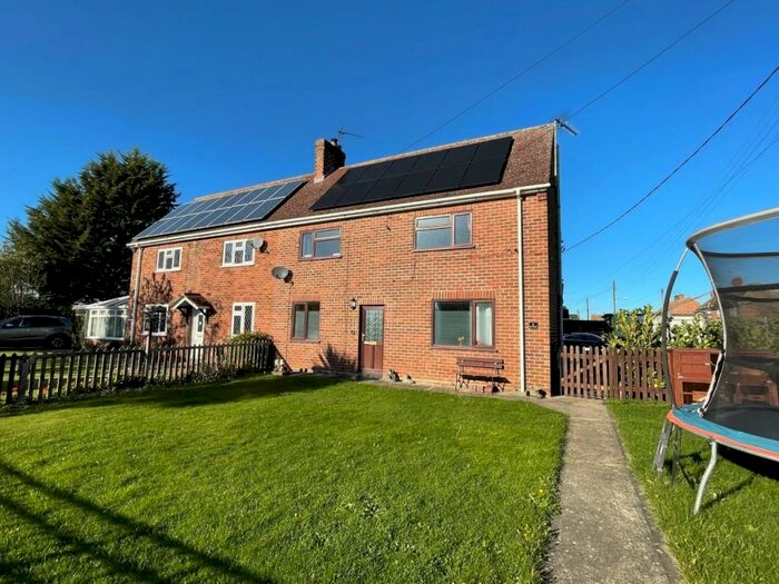 3 Bedroom Semi-Detached House For Sale In New Street, Osbournby, NG34