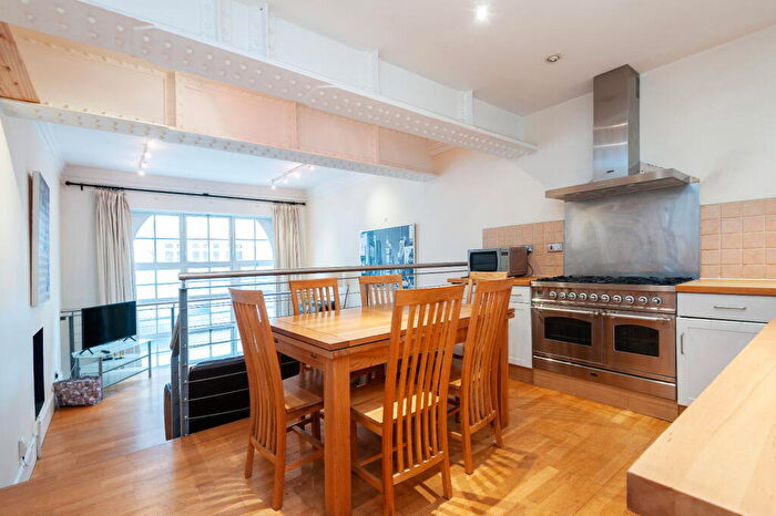 4 Bedroom Flat To Rent In Renfrew Road, London, SE11